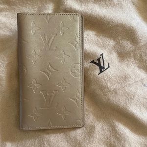 Vintage Louis Vuitton Checkbook/ Wallet Monogram